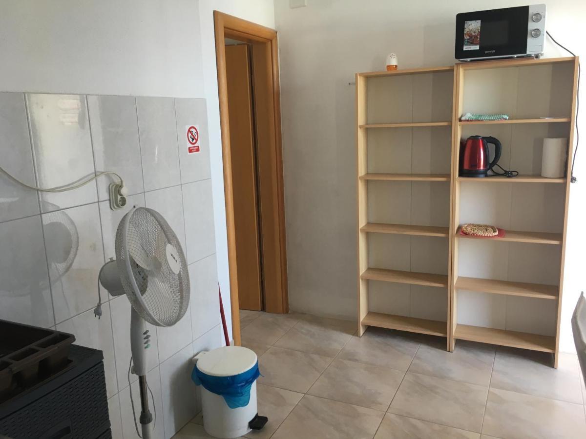 Apartmani Domenika Žuljana Eksteriør bilde