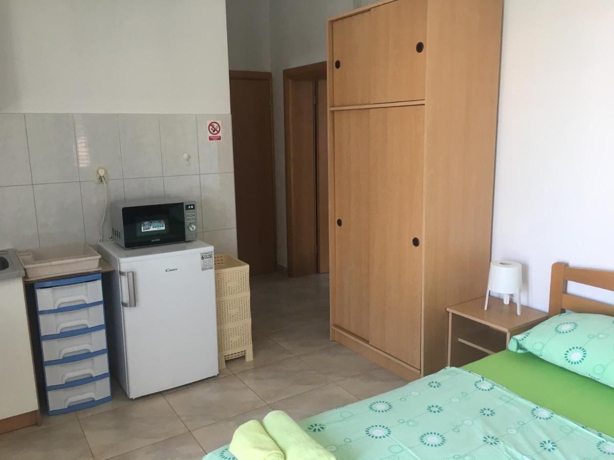 Apartmani Domenika Žuljana Eksteriør bilde