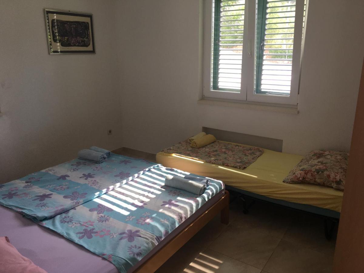 Apartmani Domenika Žuljana Eksteriør bilde